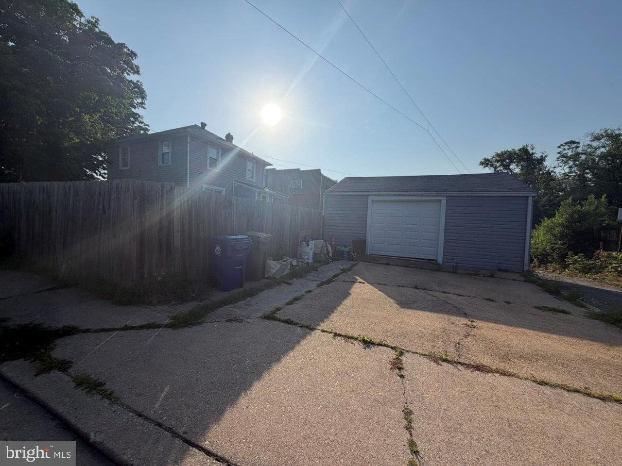 601 E Jeffrey Street photo 4