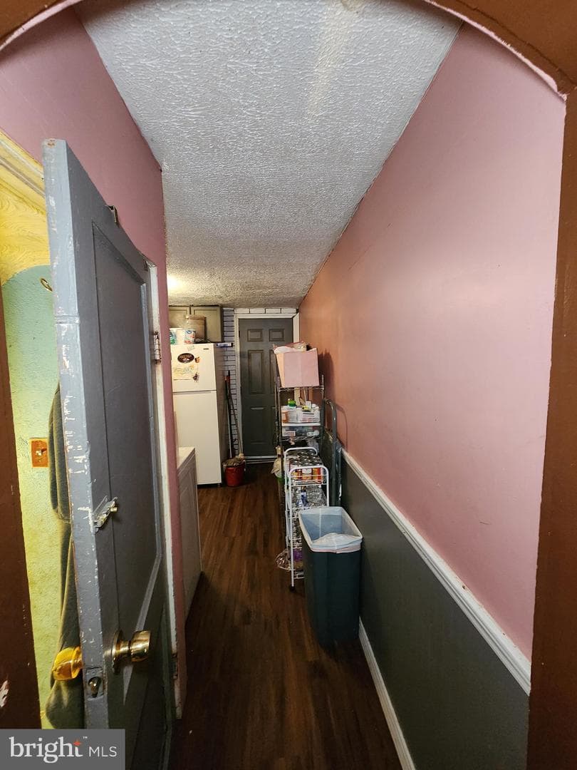 1333 Sargeant Street photo 28