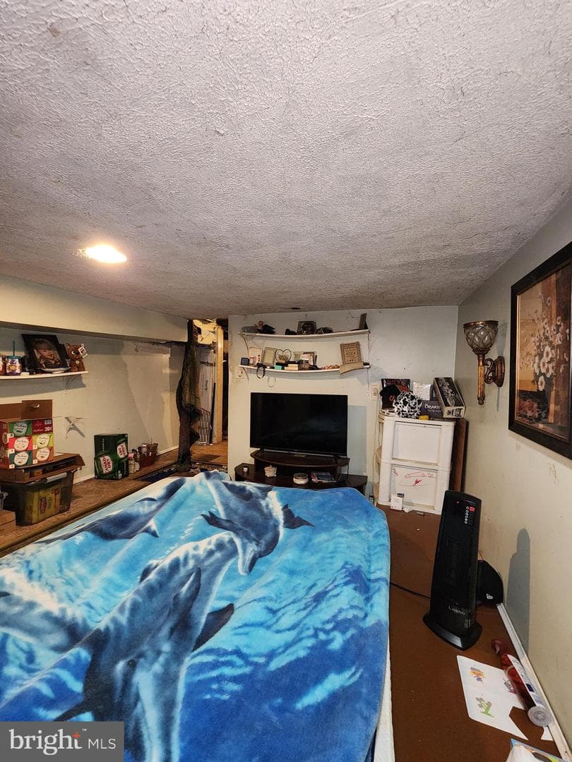 1333 Sargeant Street photo 66