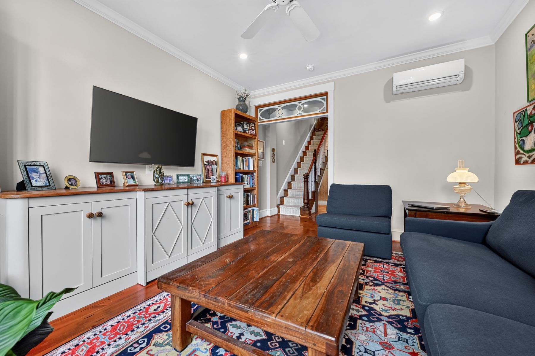 116 E Montgomery Street photo 23