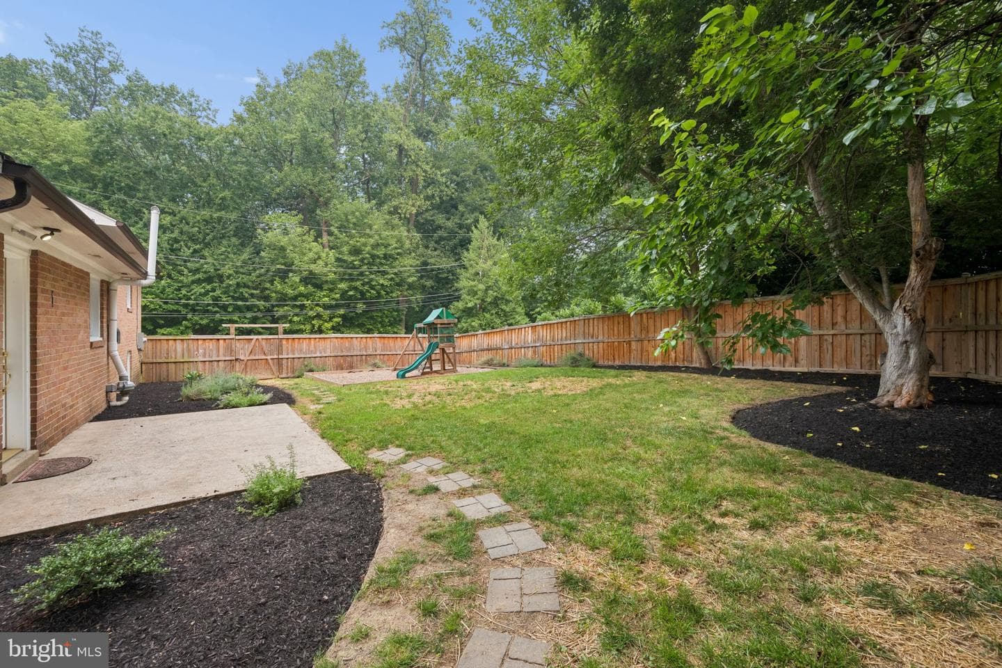 106 W Northern Parkway photo 41