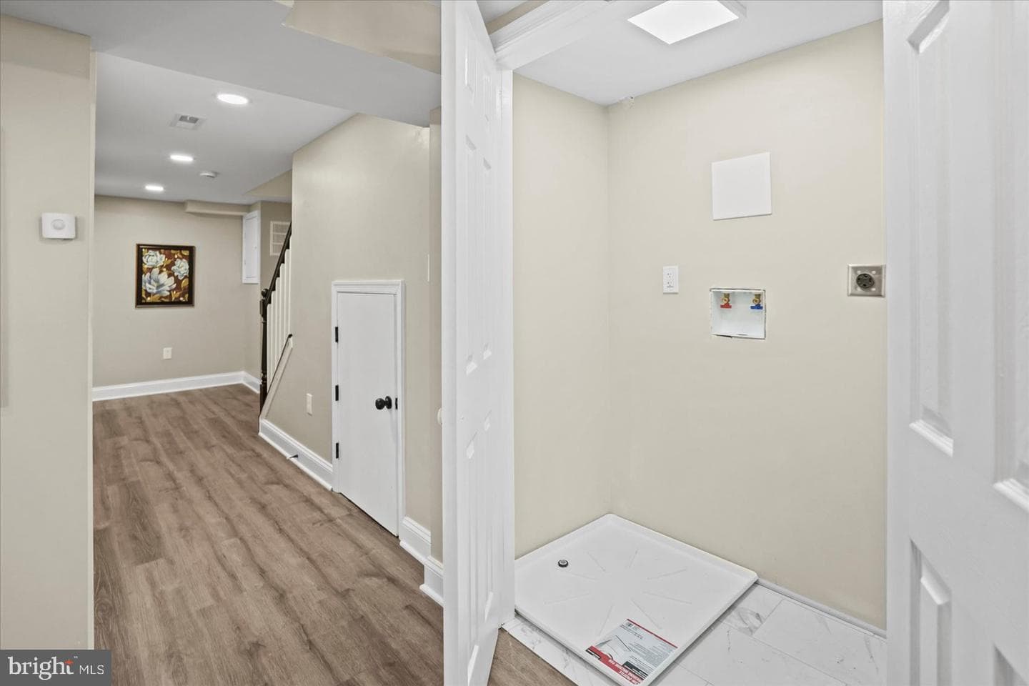 1635 Woodbourne Avenue photo 40