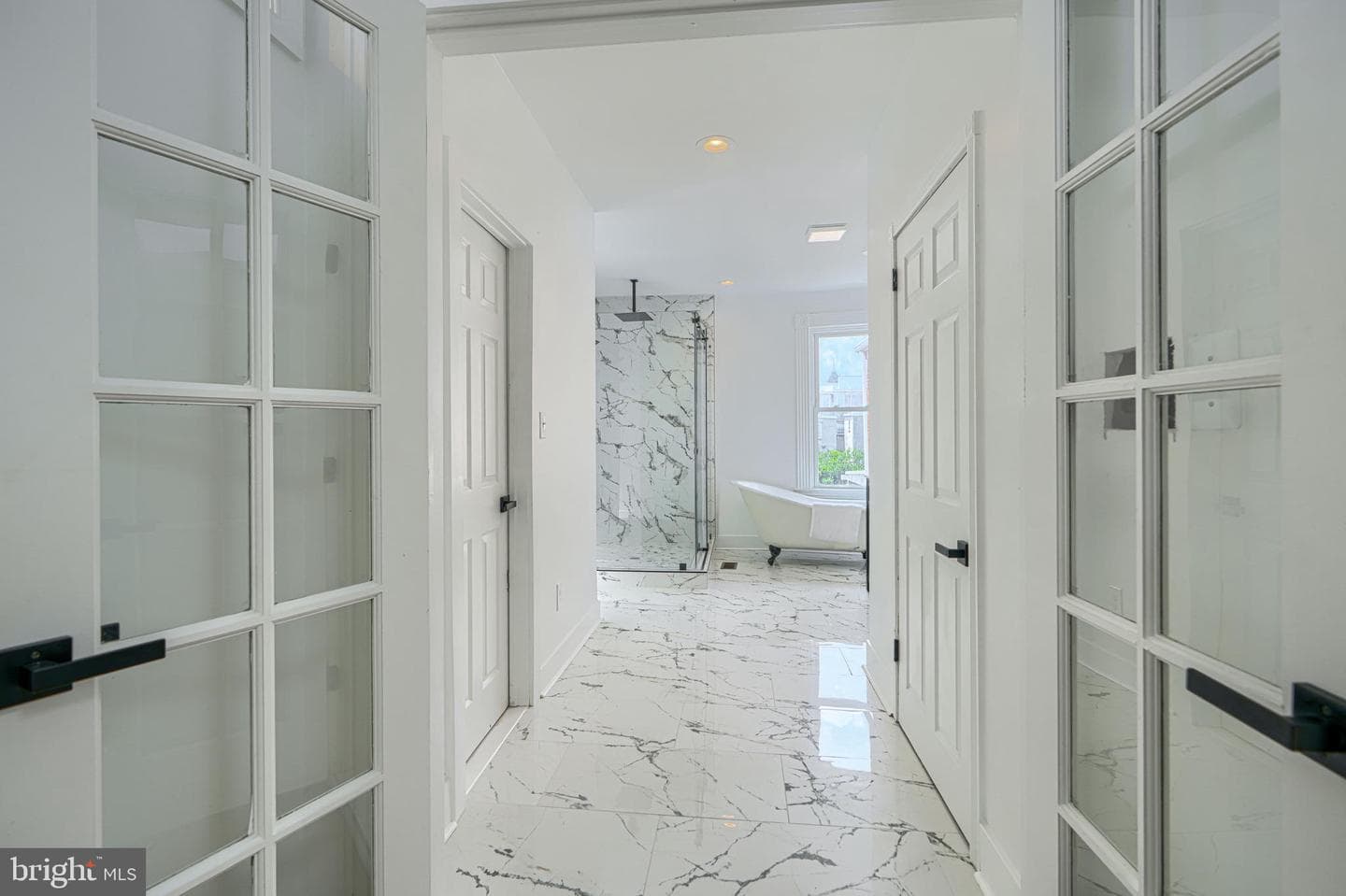 2118 Bolton Street photo 27
