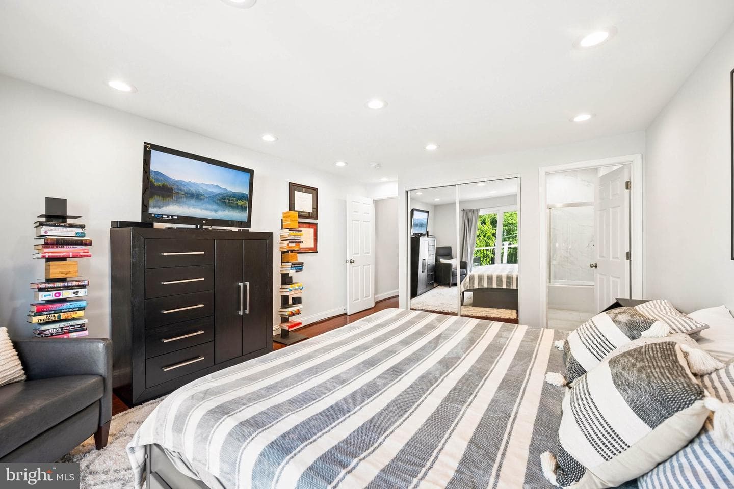 3110 Keswick Road photo 29