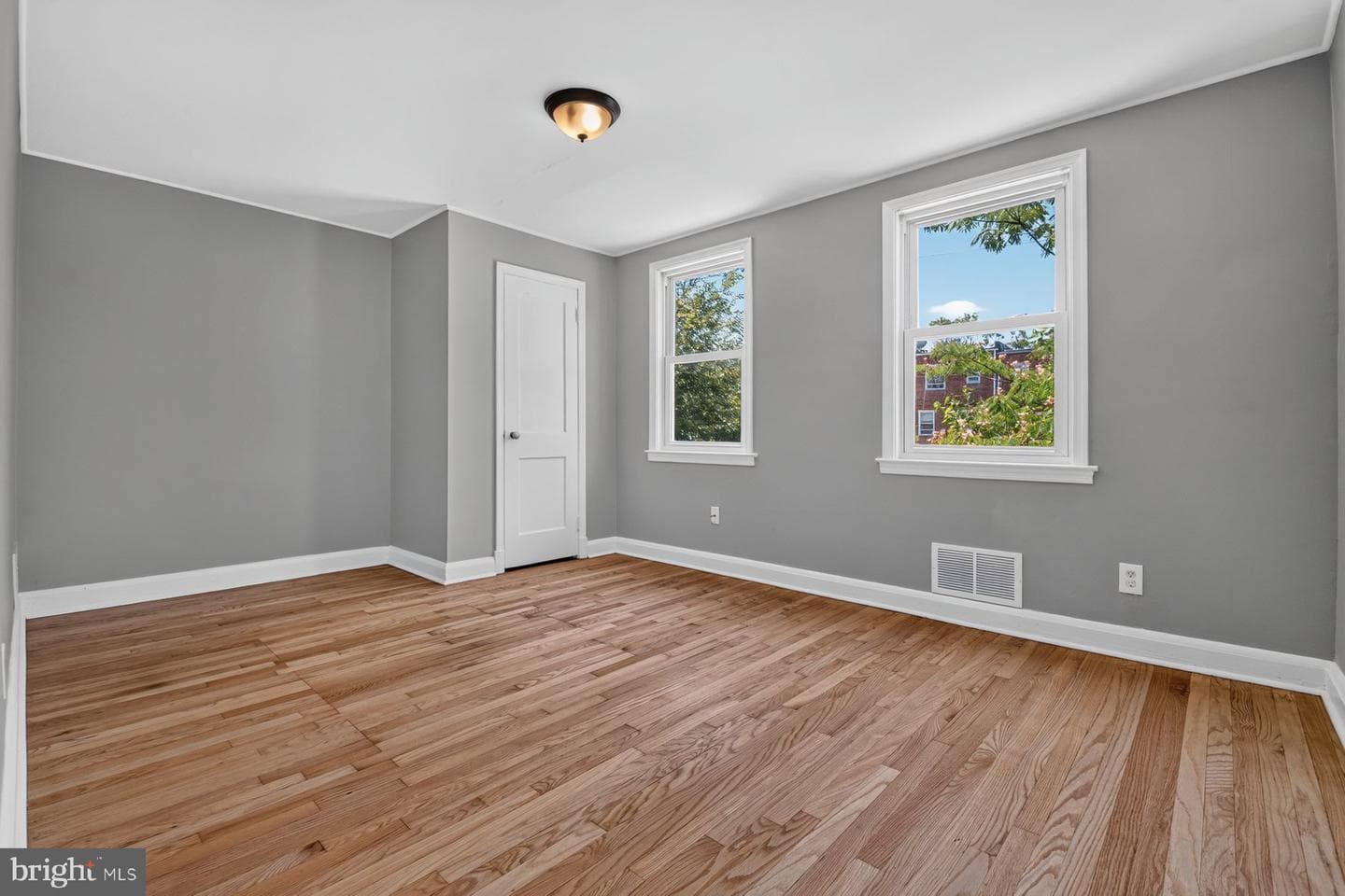 4113 Ardley Avenue photo 5