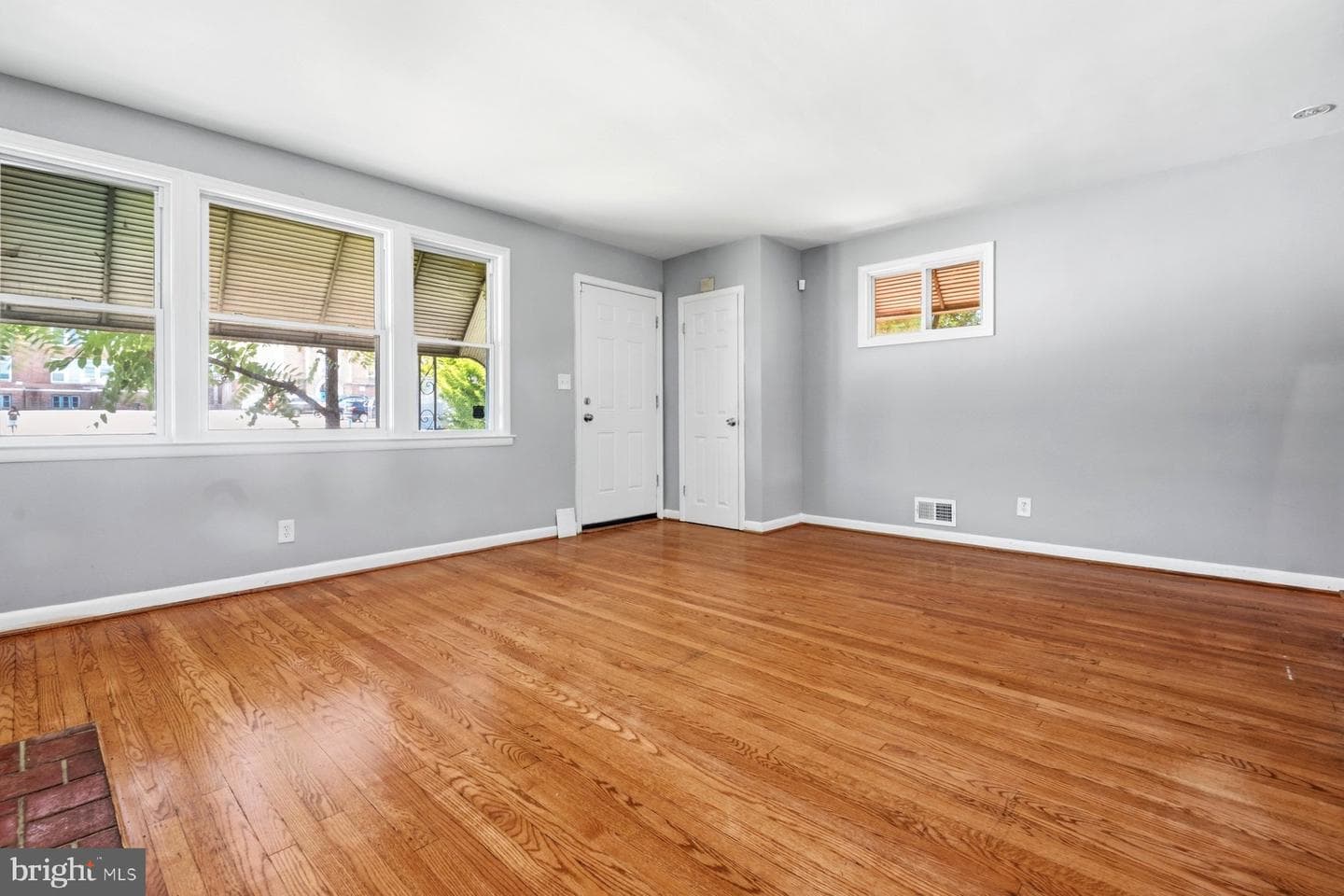 3512 Cardenas Avenue photo 3