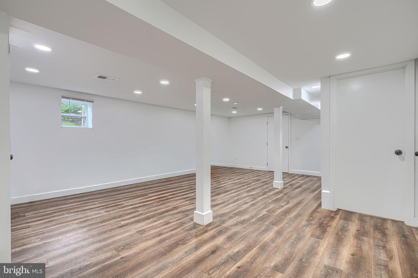 4212 Powell Avenue photo 22
