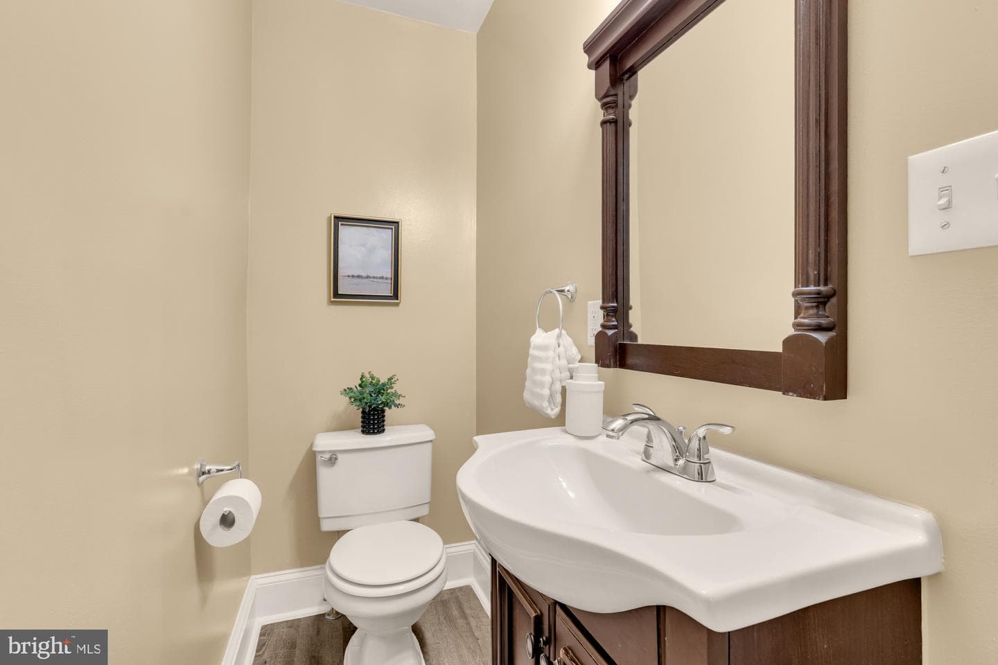34 N Linwood Avenue photo 10