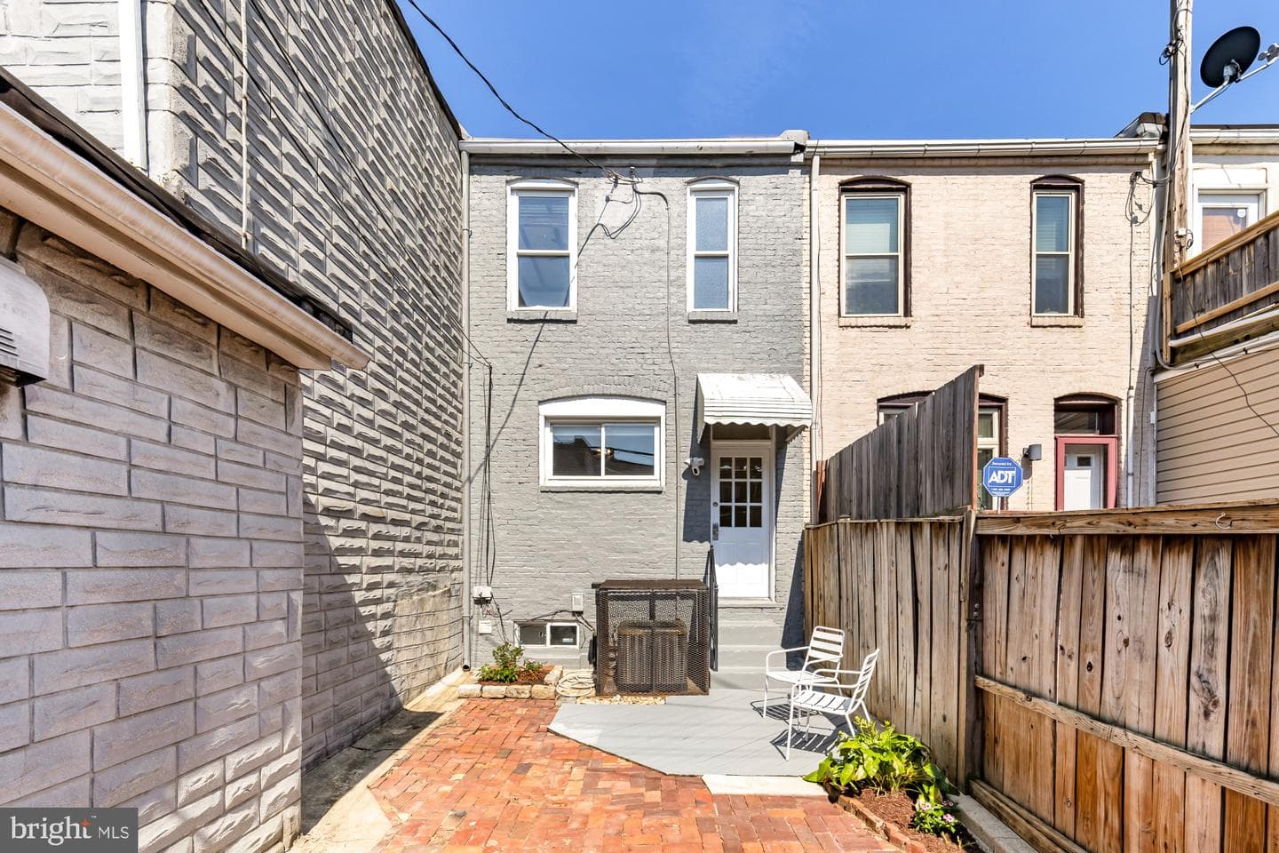 34 N Linwood Avenue photo 22