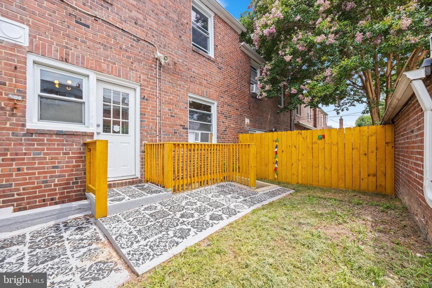 3906 Yolando Road photo 36