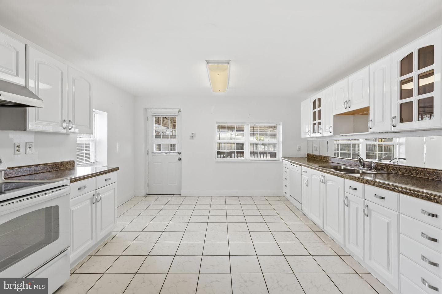 6609 Bushey Street photo 10