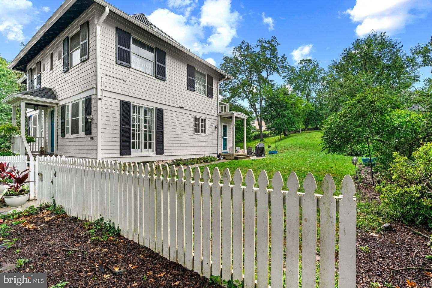 1804 Fairbank Road photo 53