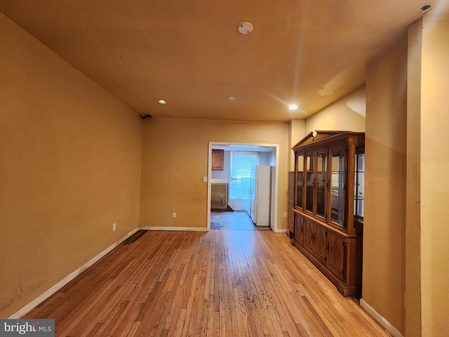 3034 McElderry Street photo 5