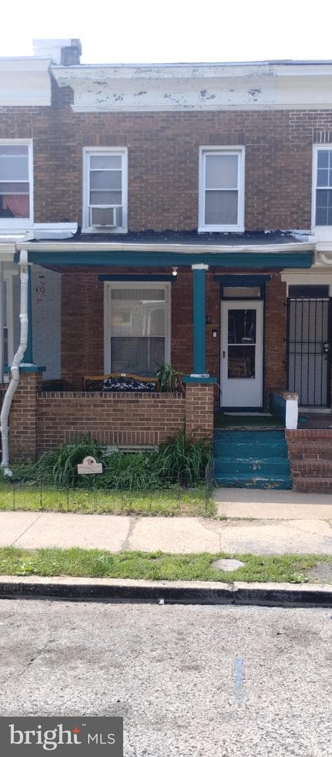 2309 Lauretta Avenue photo 1
