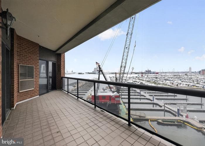 2515 Boston Street #403 photo 7