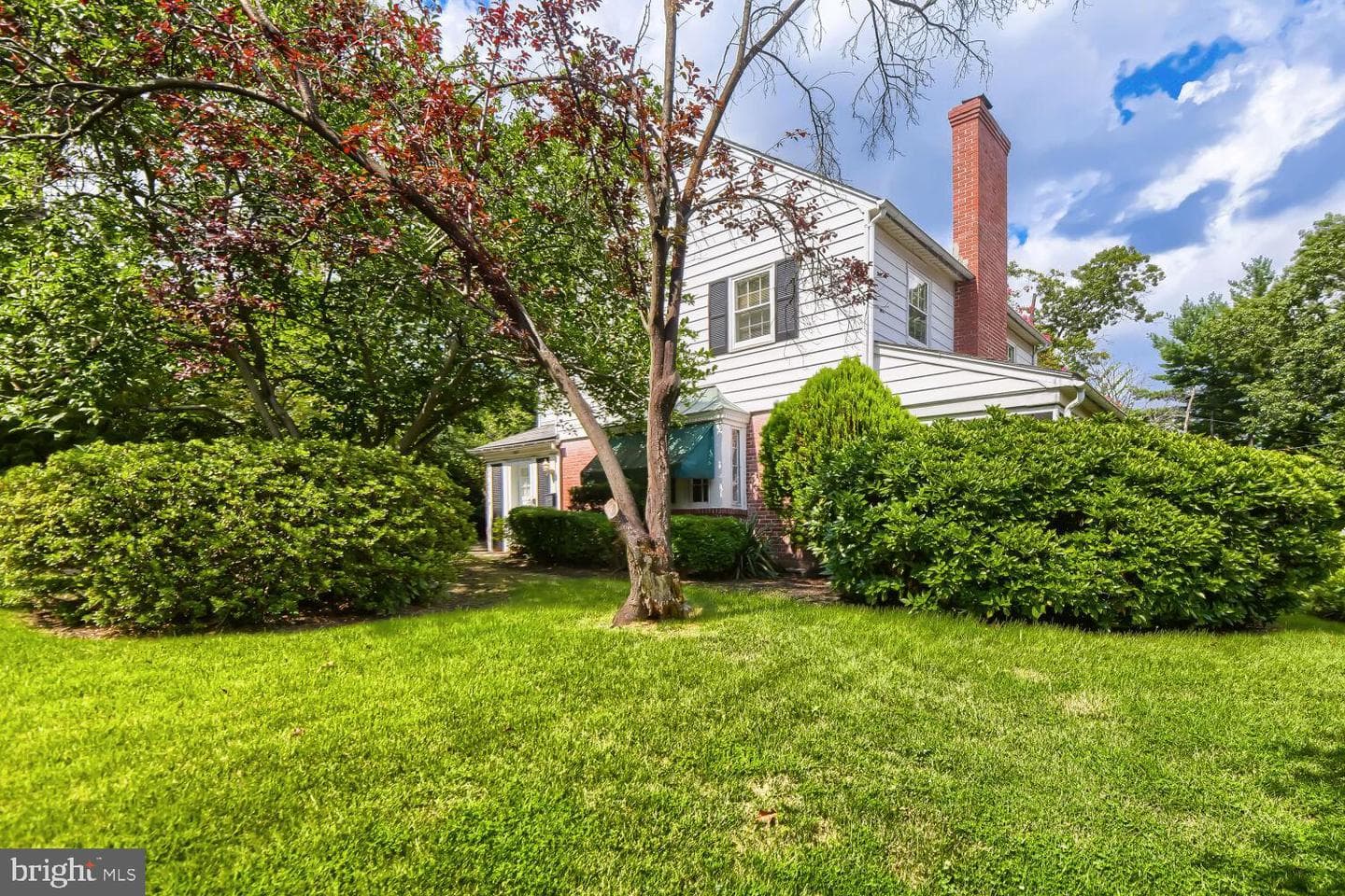 1218 Southview Road photo 1