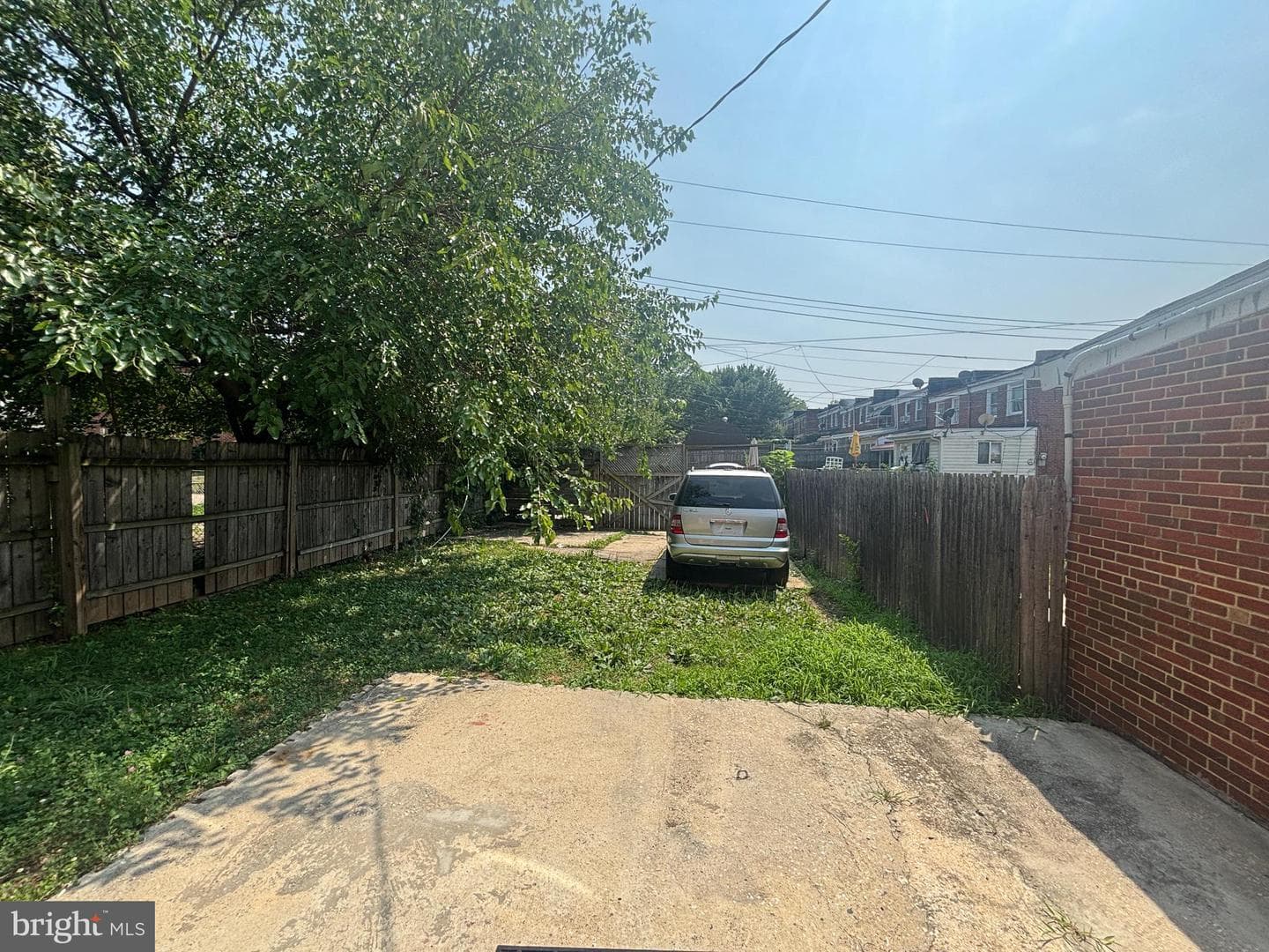 2432 Harriet Avenue photo 16