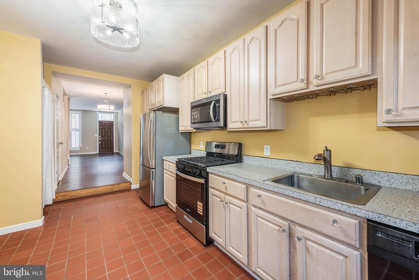 109 Scott Street photo 7