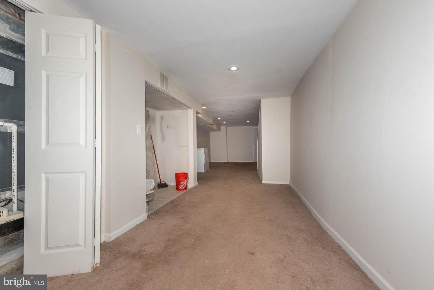 2705 Riggs Avenue photo 22