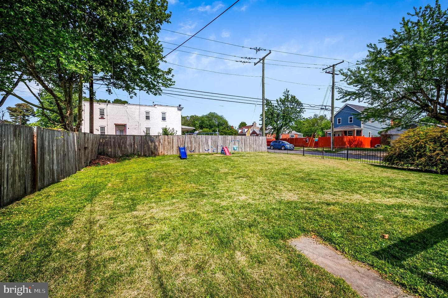 1613 Dundalk Avenue photo 33