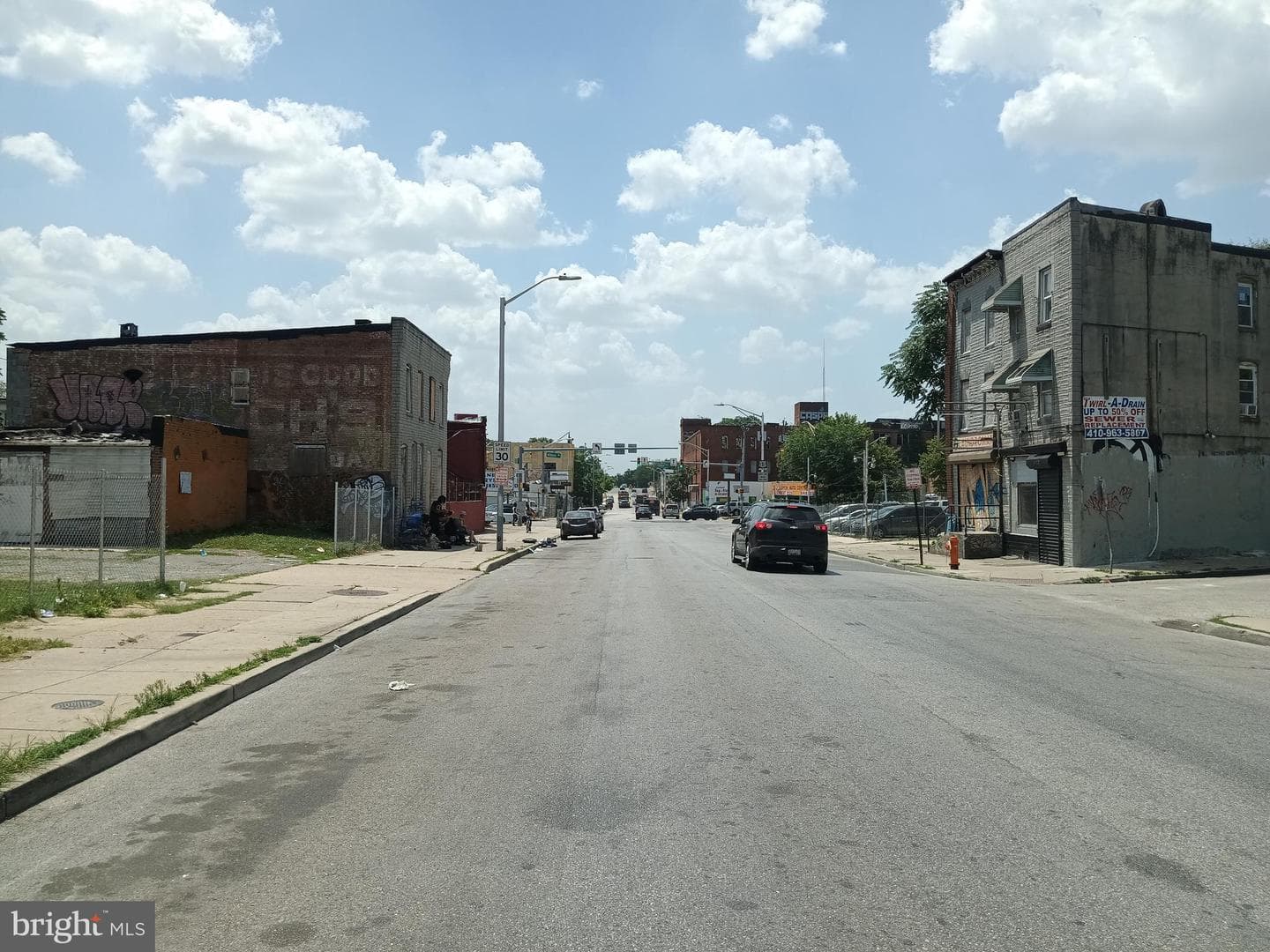 409 S Monroe Street photo 6