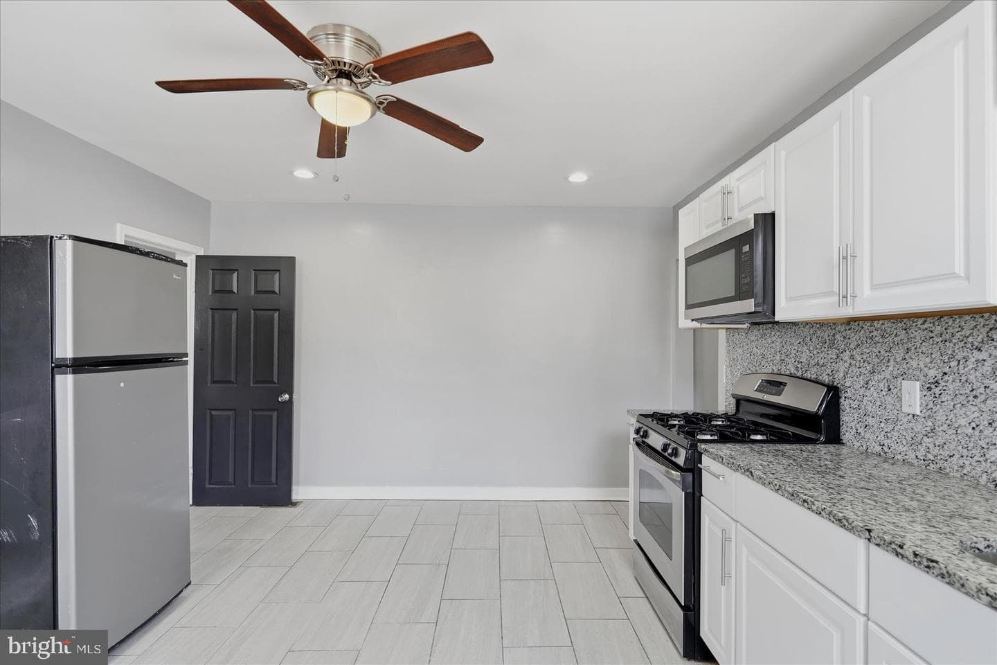 502 Tunbridge Road photo 14