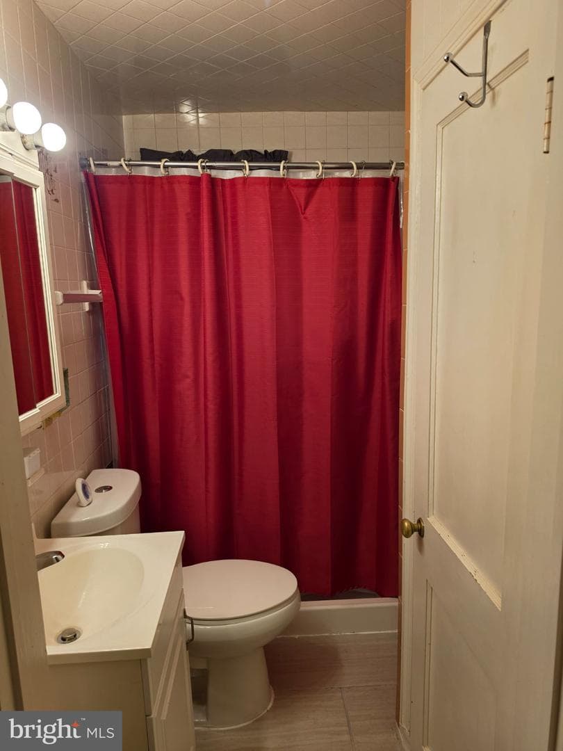 639 Lucia Avenue photo 9