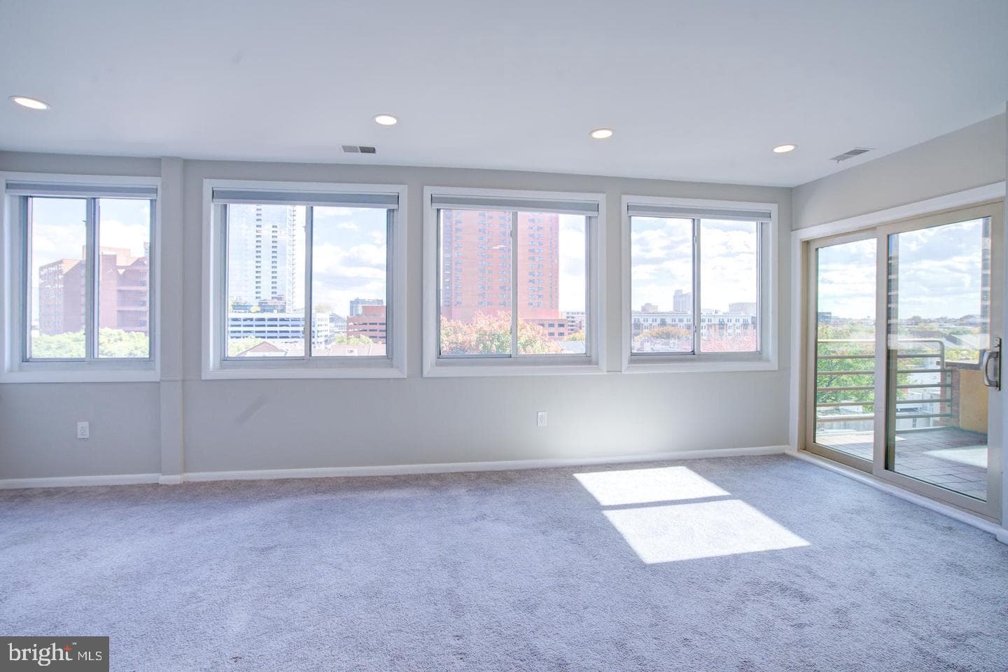 123 W Barre Street #ph-3 photo 5