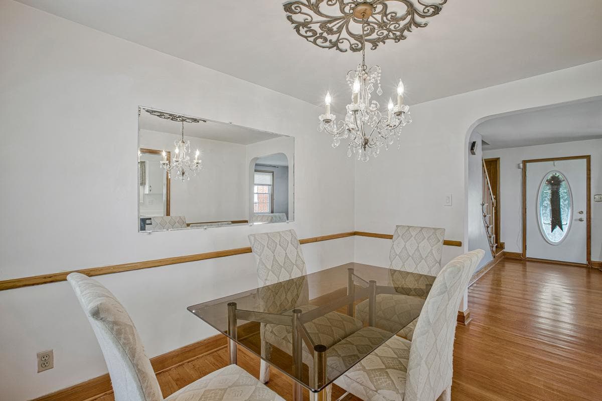 4708 Hamilton Avenue photo 7