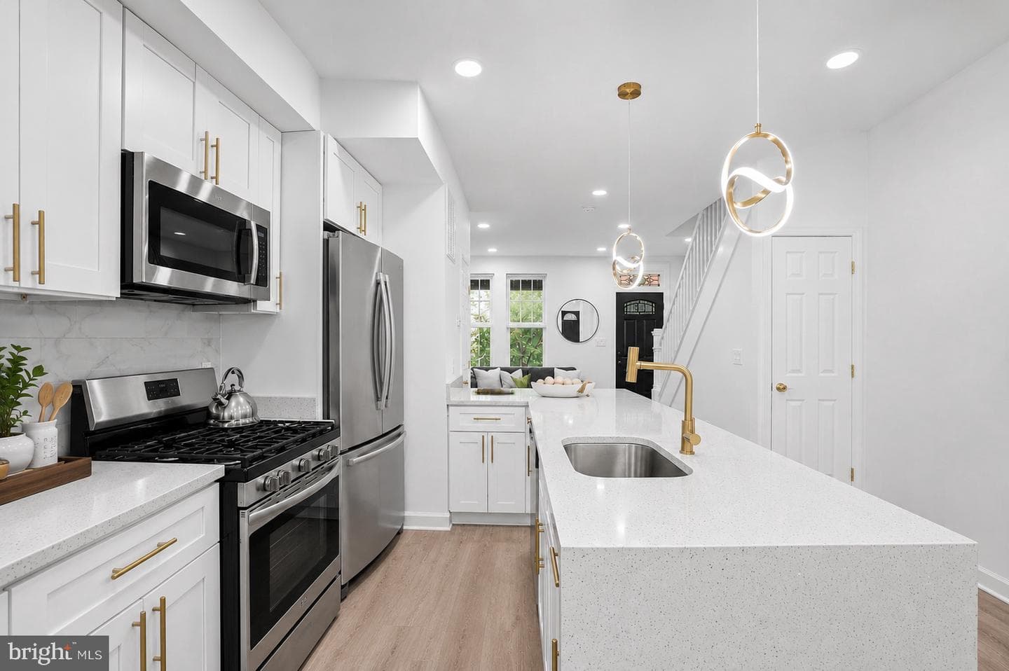 21 Monastery Avenue photo 11