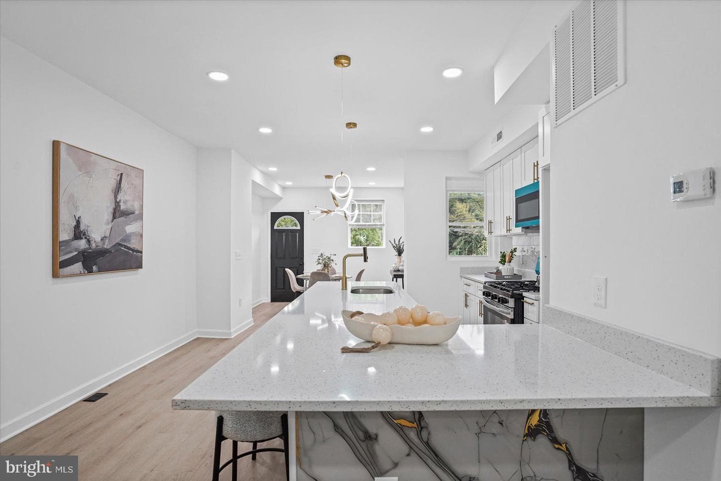 21 Monastery Avenue photo 9