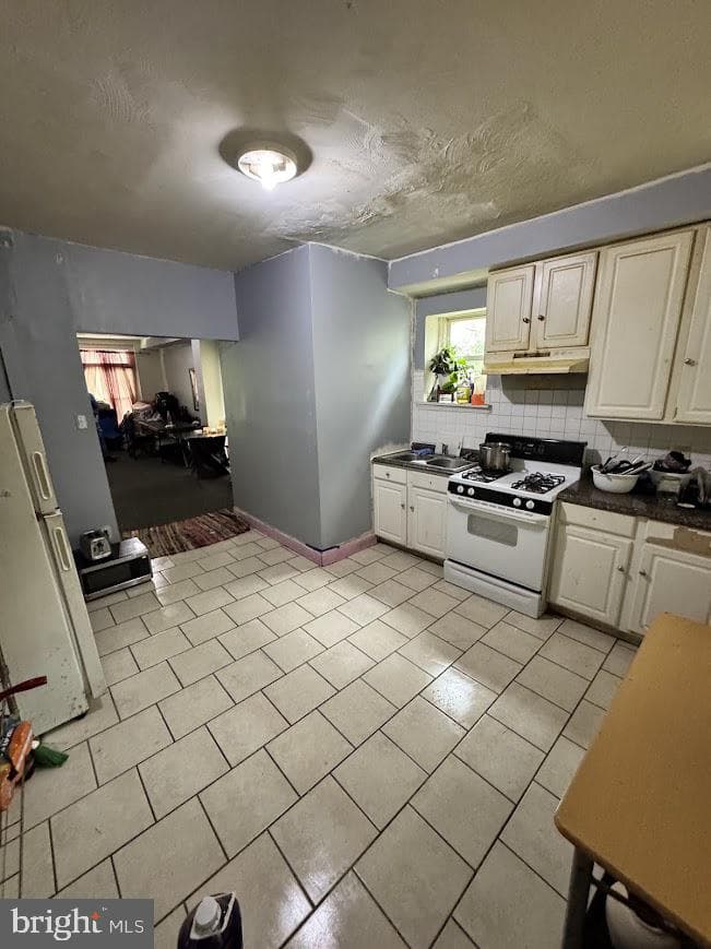 1411 N Rosedale Street photo 7