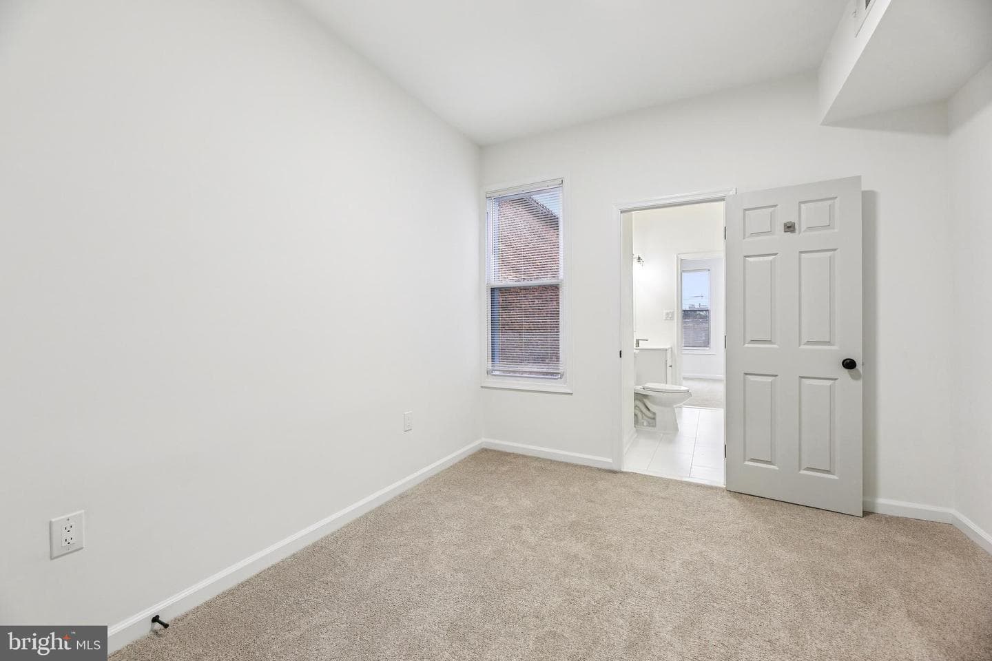 2117 Homewood Avenue photo 15