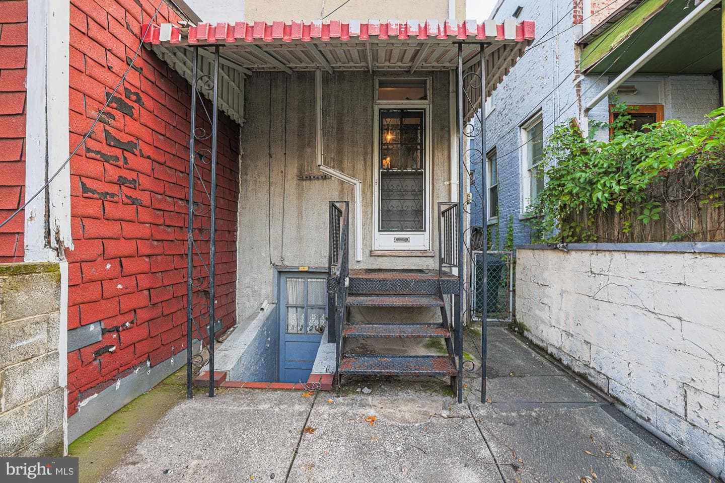 2421 Fait Avenue photo 21