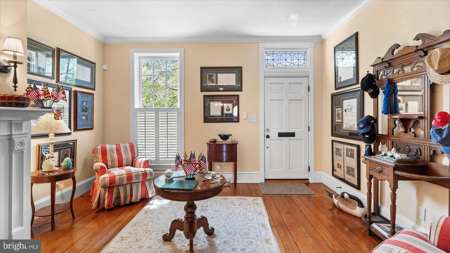 114 Montgomery Street photo 6