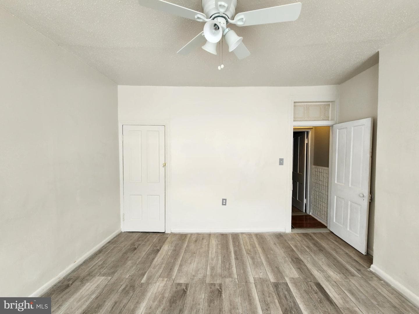 3336 Frederick Avenue photo 15