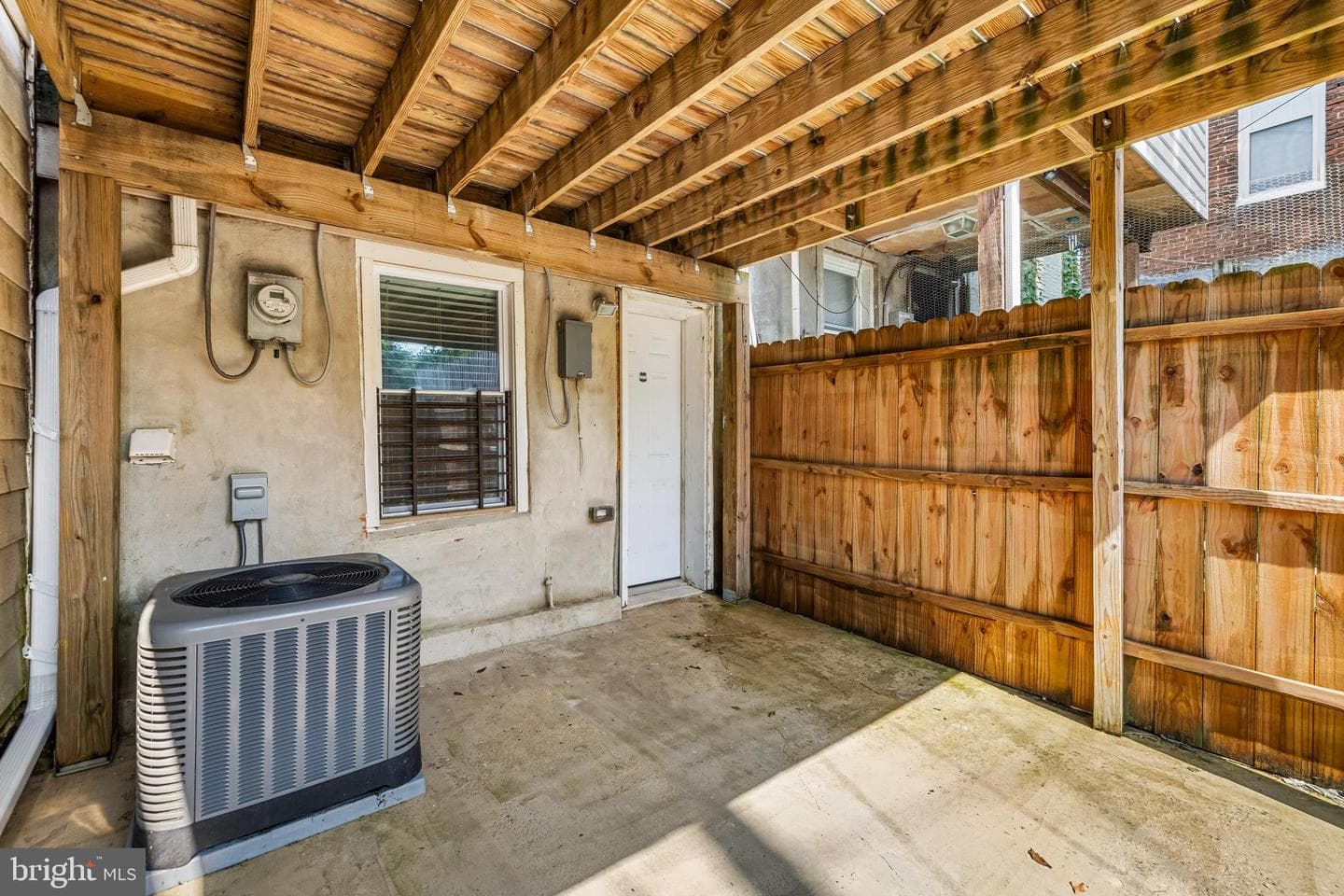 317 Font Hill Avenue photo 29