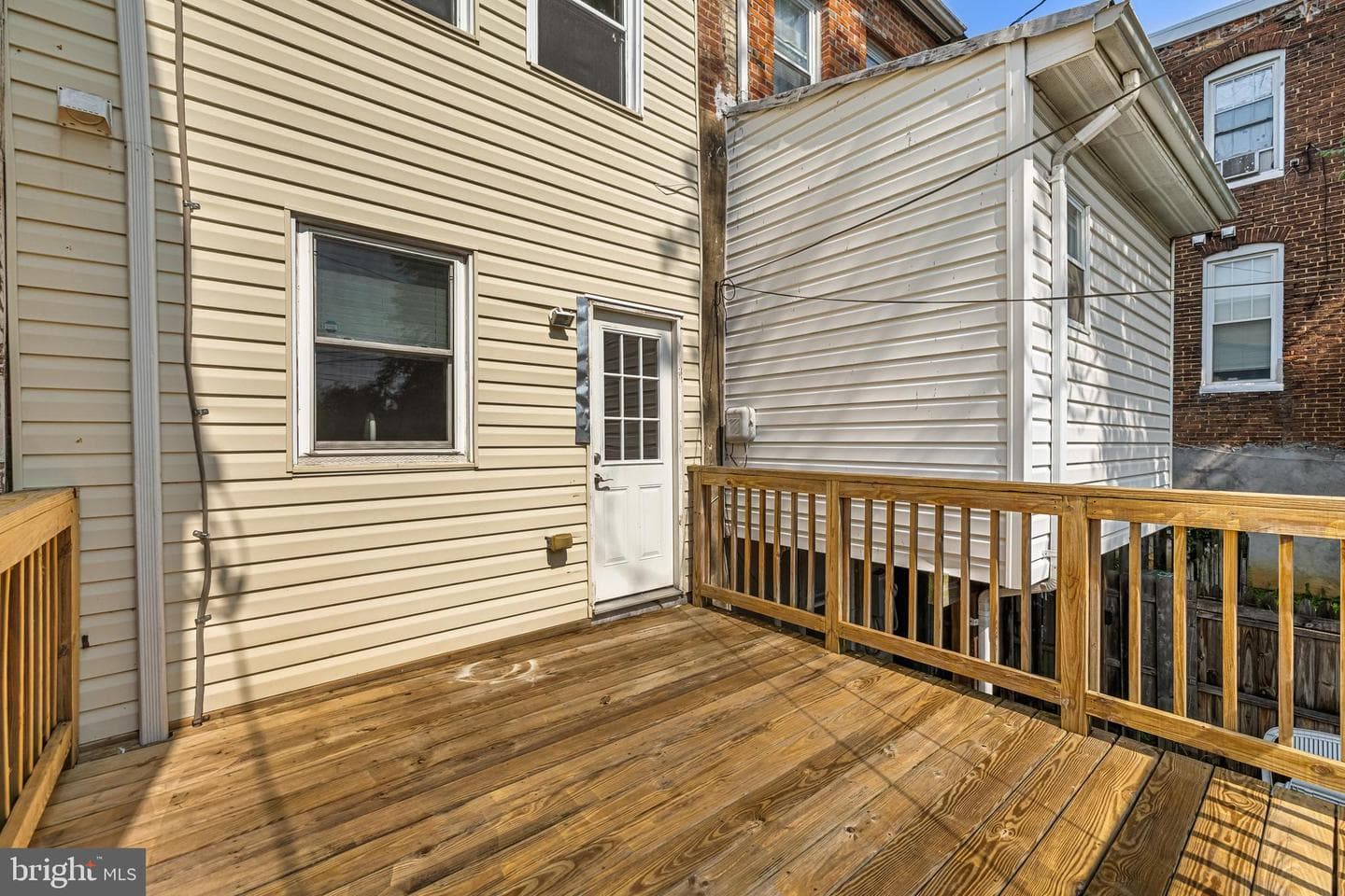 317 Font Hill Avenue photo 9