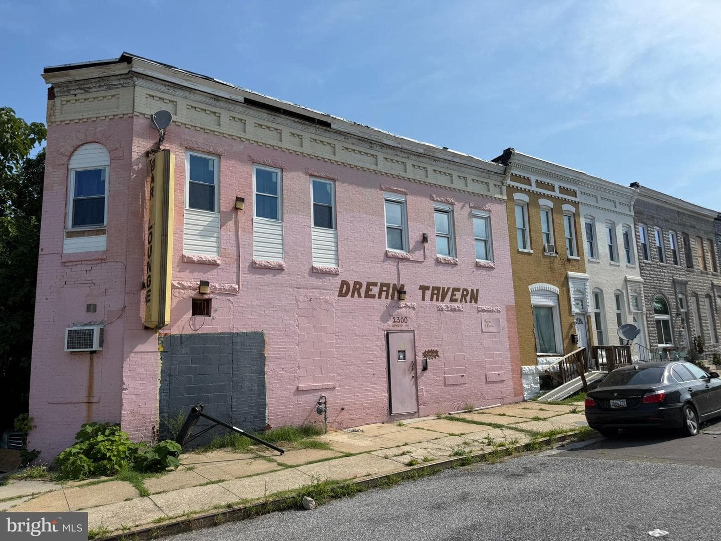 2300 E Lafayette Avenue photo 3