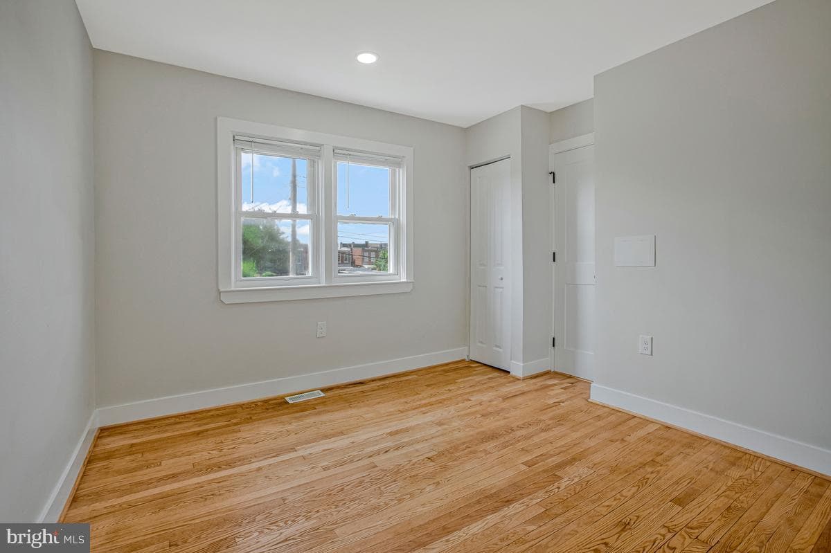 2309 Riggs Avenue photo 22