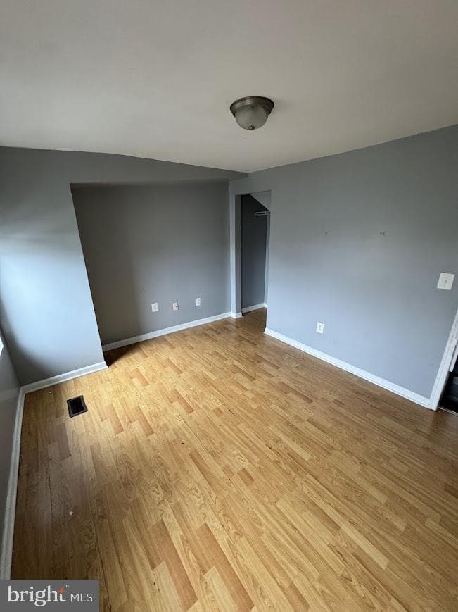 907 Bennett photo 28