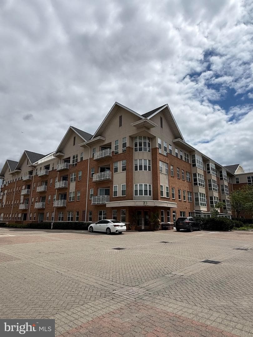 23 Pierside Drive #104 photo 1