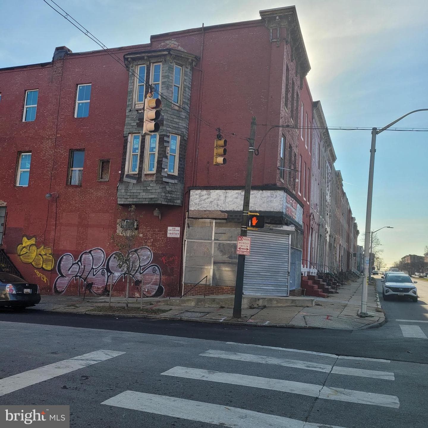 745 N Fulton Avenue photo 1