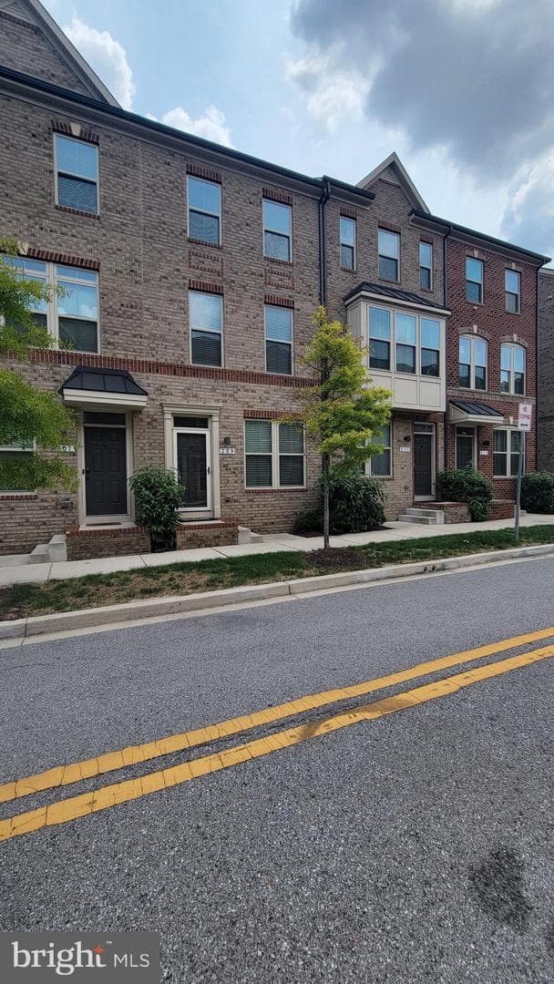 209 S Newkirk Street photo 1