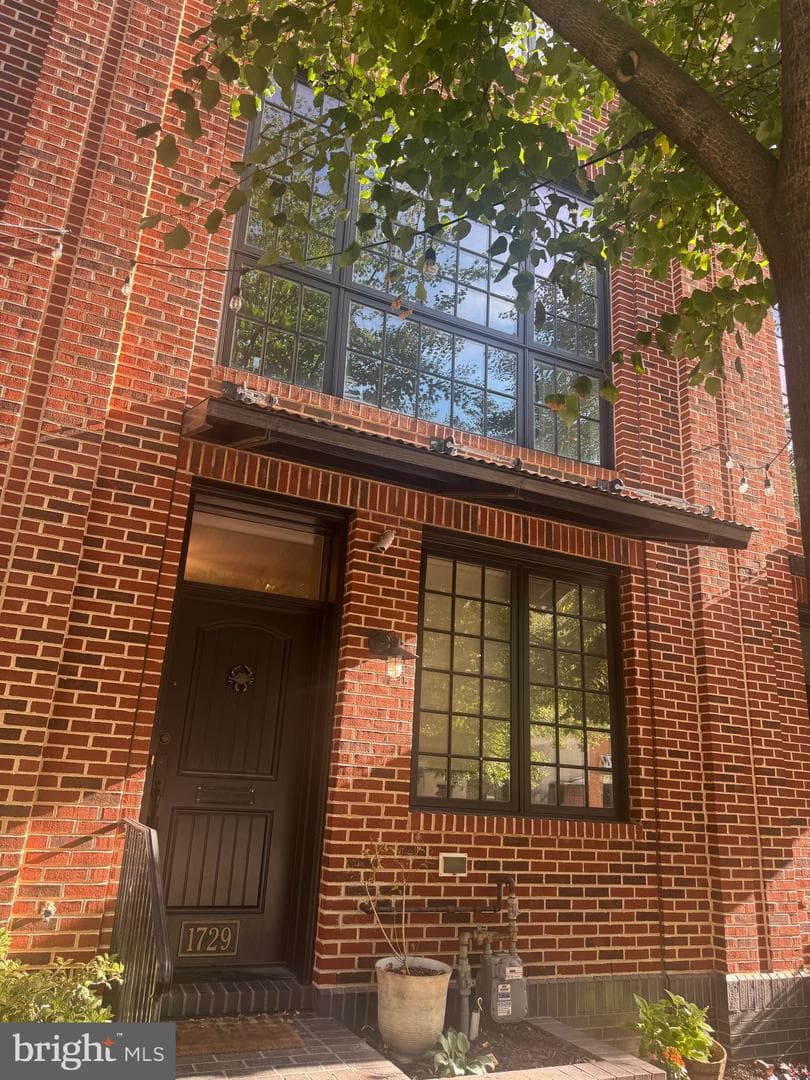 1729 Aliceanna Street photo 1