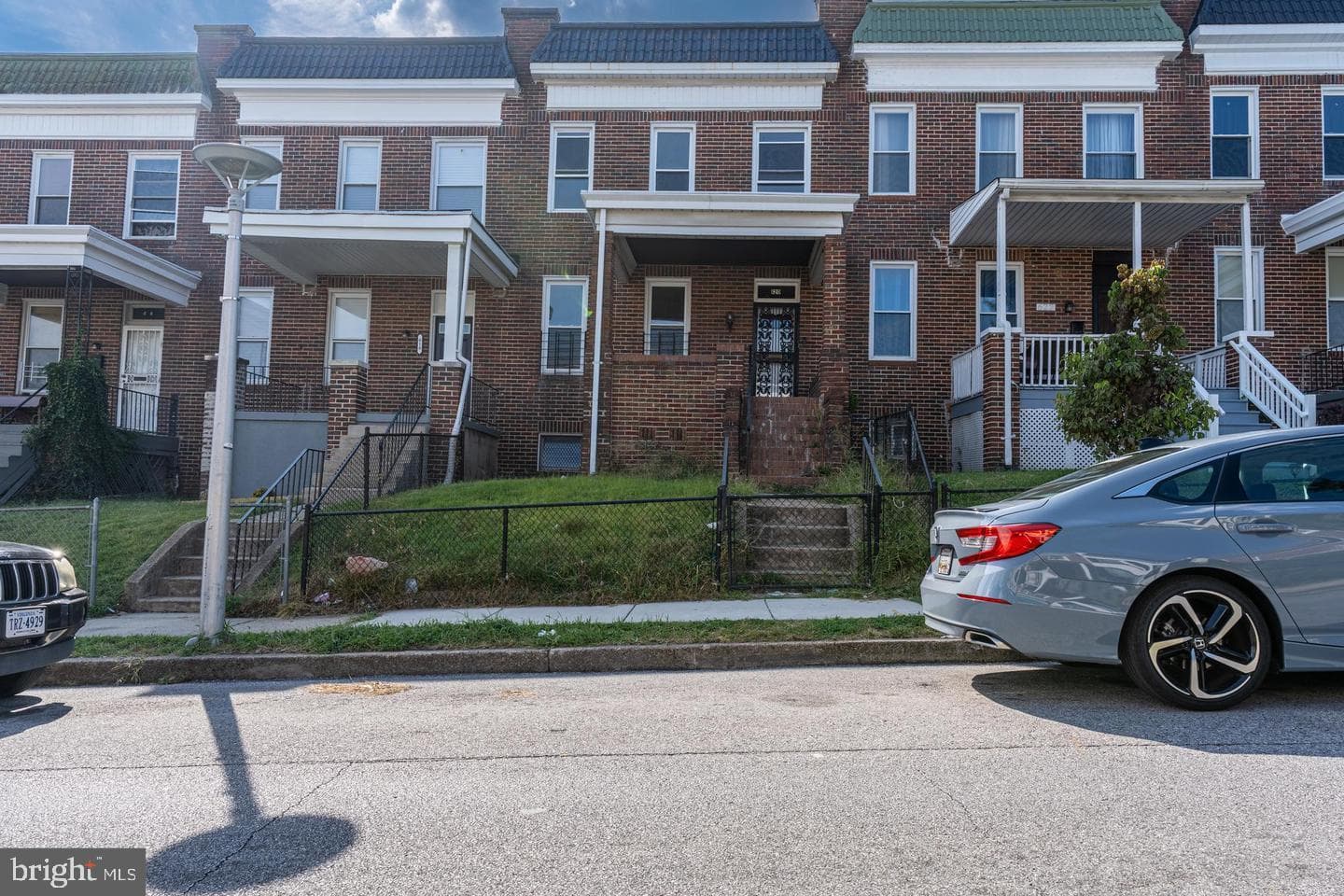 620 Allendale Street photo 1