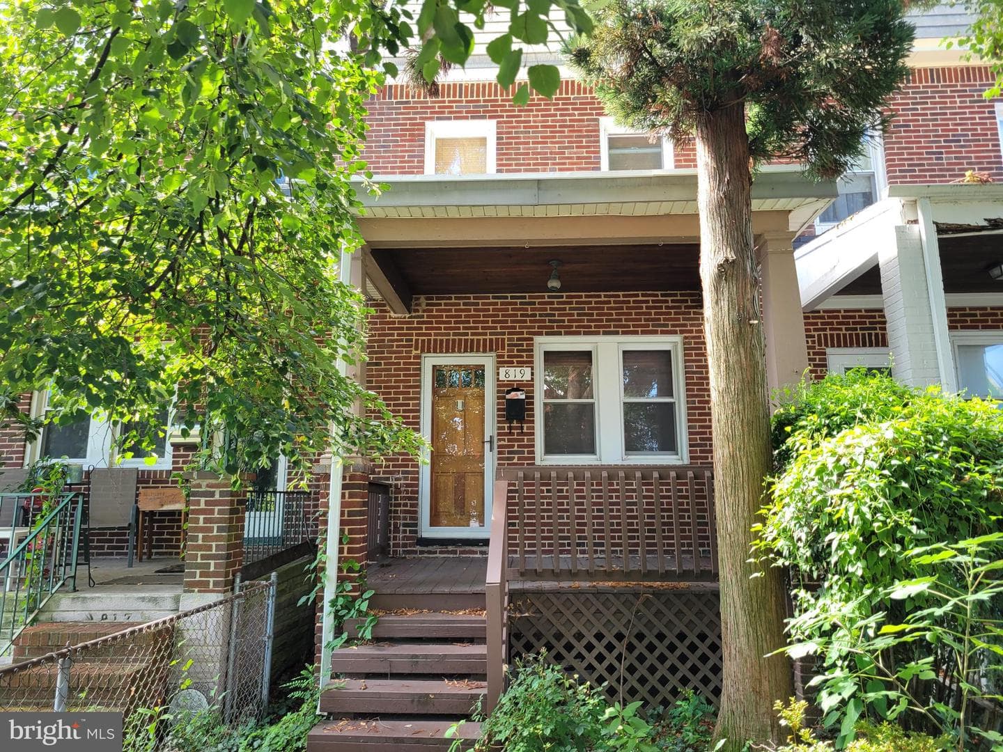 819 W 33rd Street photo 1
