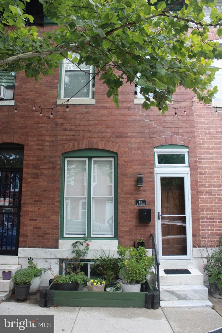 105 N Ellwood Avenue photo 1
