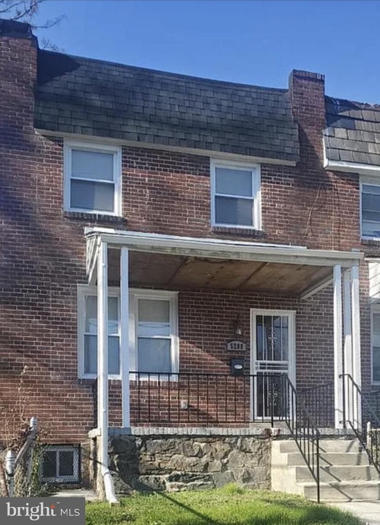 5200 Ready Avenue photo 1