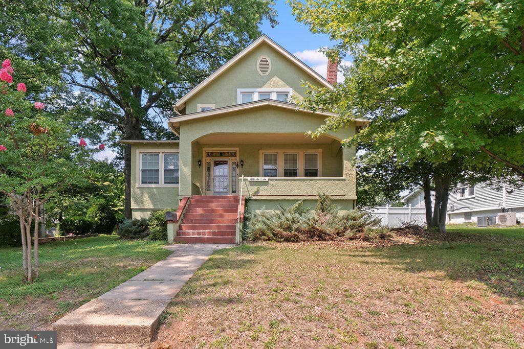 5606 Hilltop Avenue photo 1